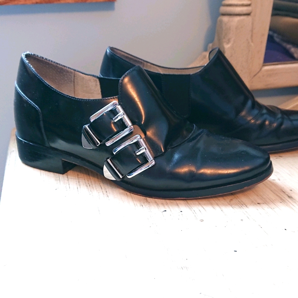 Michael Kors Buckle black leather Oxfords boot booties